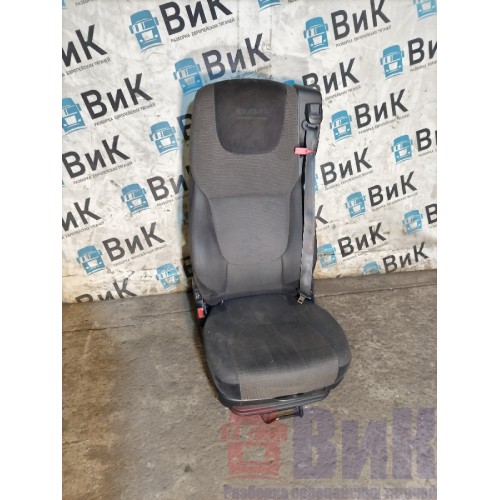 Сиденье водительское DAF 106 049232 пневмо (205)