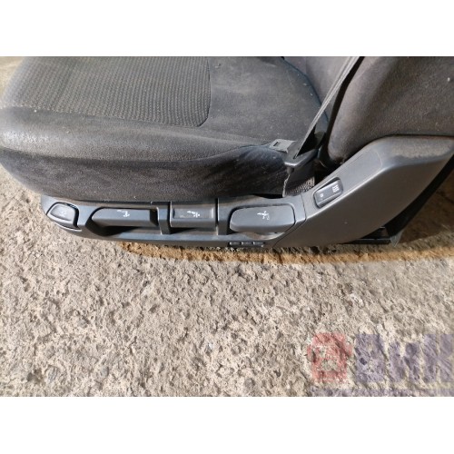 Сиденье водительское DAF 106 049232 пневмо (205)-3