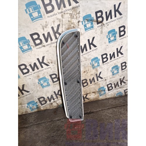 Накладка воздухозаборника DAF 106 049232 (182)-8