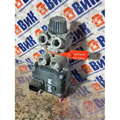 Кран главный тормозной DAF 106 049232 (184)