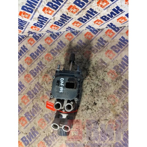 Кран главный тормозной DAF 106 049232 (184)-4