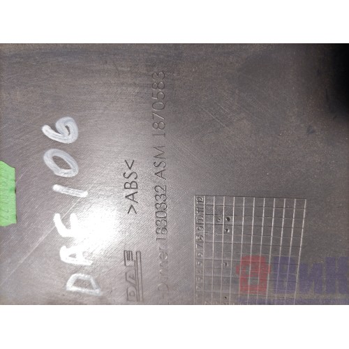 Накладка панели приборов DAF 106 049232 LH (141)-3