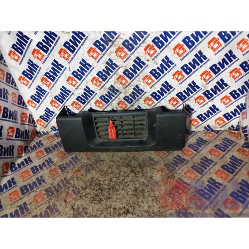 Накладка отопителя DAF 106 049232 LH (139)