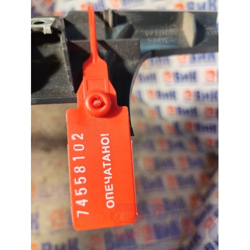 Накладка двери передней левой DAF 106 049232 (102)-4