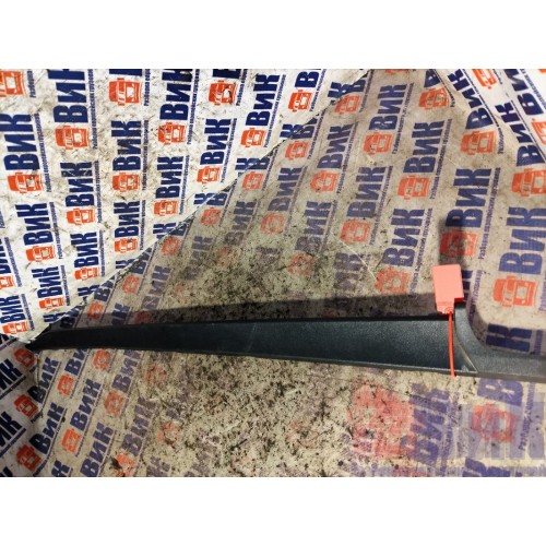 Накладка двери передней левой DAF 106 049232 (102)-1