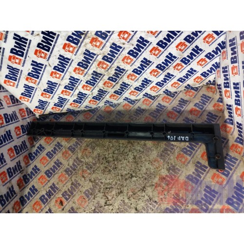 Накладка DAF 106 049232 под спальником (106)-1