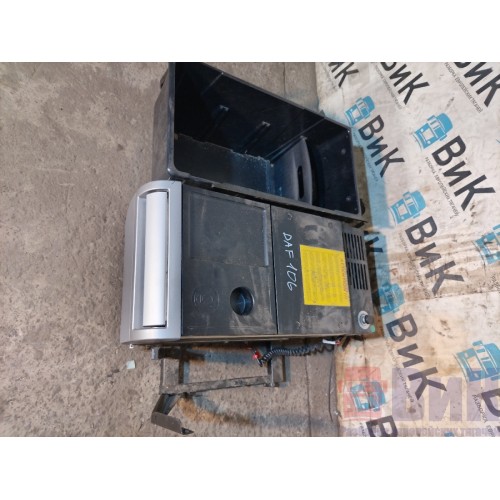 Холодильник DAF 106 049232 в сборе с ящиками и крепежом (851)-2