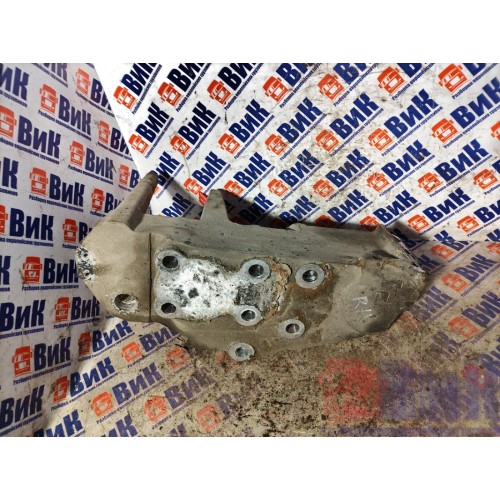 Кронштейн бампера DAF 85 CF 532175 RH (038)-4