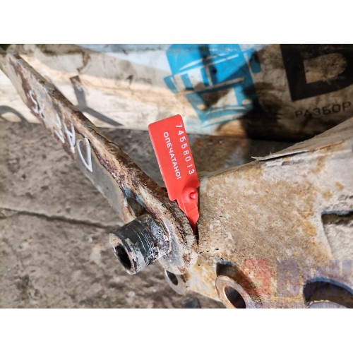 Кронштейн буксировочный DAF 85 CF 532175 LH (013)-5