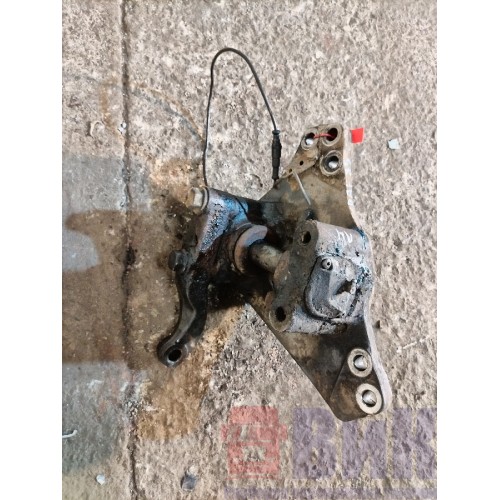 Цапфа (кулак поворотный) DAF 85 CF 532175 RH (010)-1