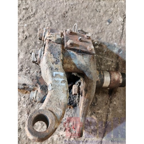 Цапфа (кулак поворотный) DAF 85 CF 532175 LH (009)-10