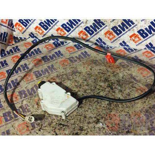 Доводчик замка двери DAF 105 RH (001)-1