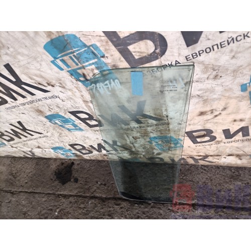 Стекло двери (форточка) DAF 105 LH с деф. (667)-6