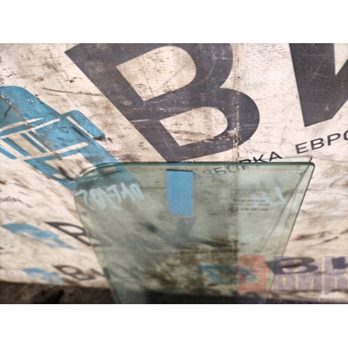 Стекло двери (форточка) DAF 105 LH с деф. (667)-5