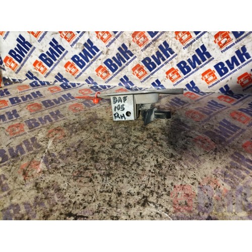 Ручка открывания двери DAF 105 внутренняя RH (911)-5