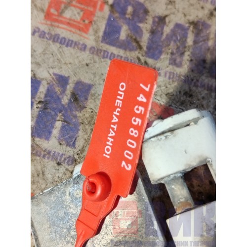 Петля инструментального ящика DAF 105 RH (002)-7