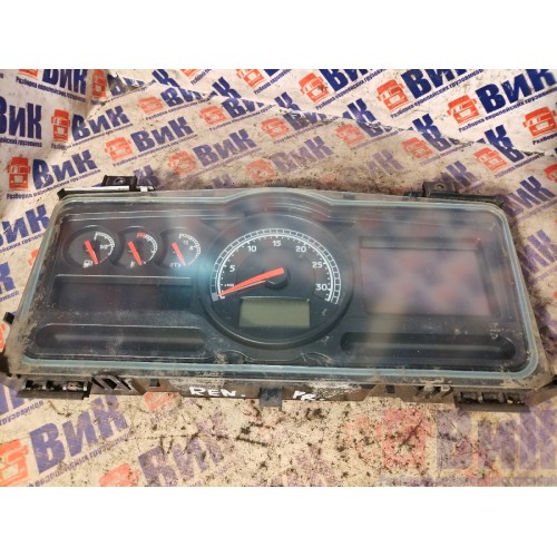 Панель приборов Renault Premium 006690 (676)-6
