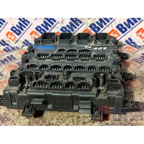 Блок предохранителей Renault Premium 006690 (687)-10