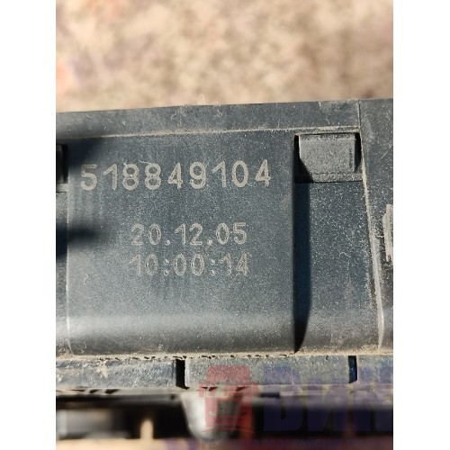 Блок предохранителей Renault Premium 006690 (687)-4