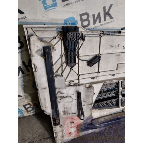 Капот Renault Premium 006690 деф. (935)-1