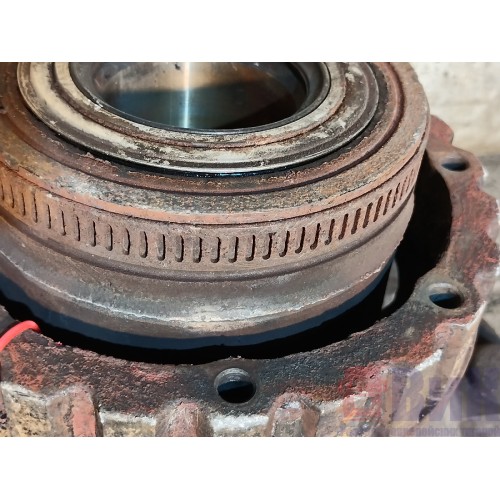 Ступица передняя Volvo FH 13 678912 диск.торм./блок.подшип. d68 с деф. (933)-4