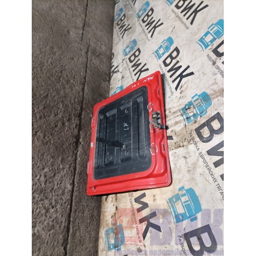 Крышка инструментального ящика MAN TGS н.к. LH деф. (702)-12