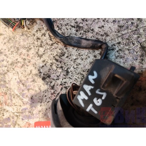 Подрулевой переключатель MAN TGS н.к. света и поворотов (971)-5