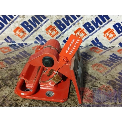 Петля двери MAN TGS н.к. RH верхняя (965)