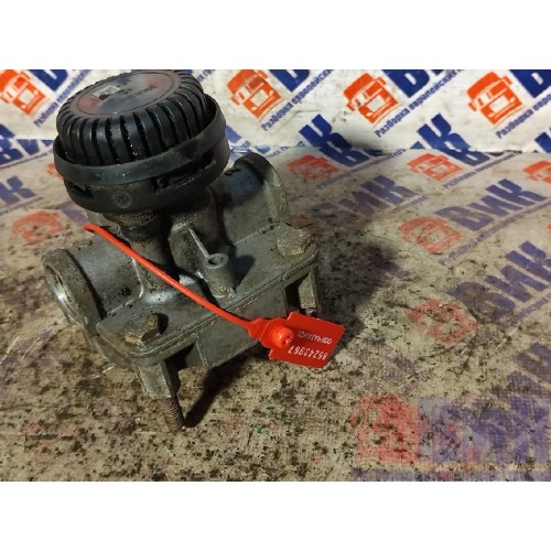 Кран ускорительный Renault Premium 017163 Е3 (967)-1