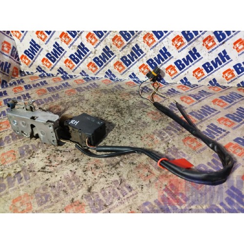 Замок двери MAN TGA 439195 с доводчиком RH (887)-4