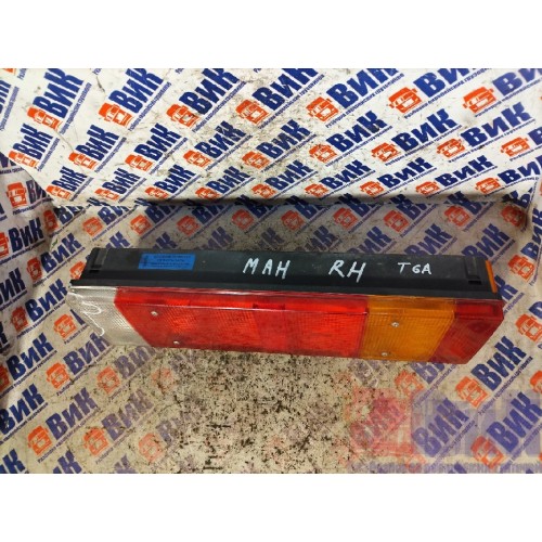 Фонарь задний MAN TGA 439195 RH с деф. (717)-5