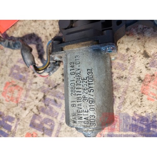 Моторчик стеклоподъемника MAN TGA 439195 LH (878)-7