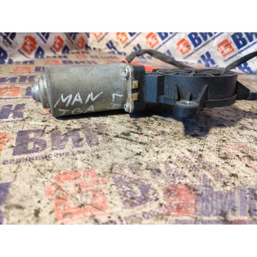 Моторчик стеклоподъемника MAN TGA 439195 LH (878)-6
