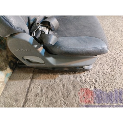 Сиденье пассажирское MAN TGA 439195 табуретка (865)-2