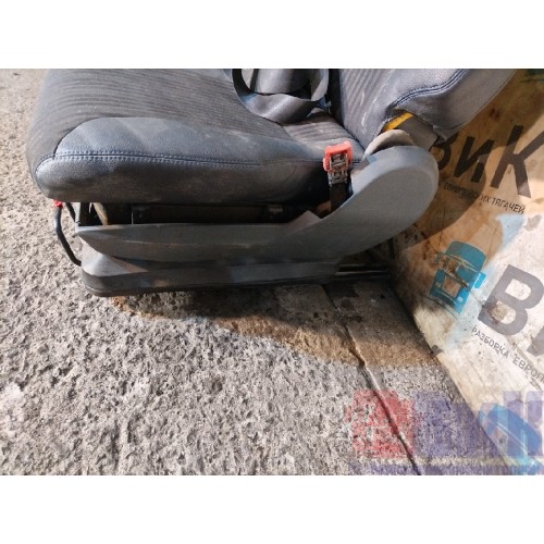 Сиденье пассажирское MAN TGA 439195 табуретка (865)-8