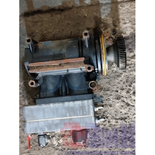 Компрессор воздушный DAF 105 MX340 066824 VADEN с деф. (855)-2