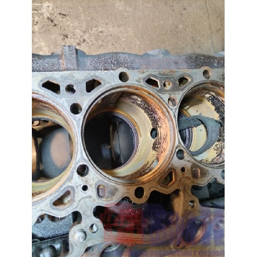 Блок цилиндров двигателя DAF 105 MX340 066824 (840)-14