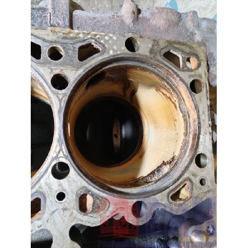 Блок цилиндров двигателя DAF 105 MX340 066824 (840)-10