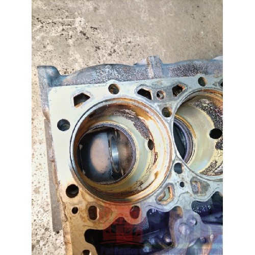 Блок цилиндров двигателя DAF 105 MX340 066824 (840)-1