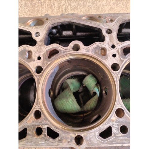 Блок цилиндров двигателя DAF 105 МХ340 №А132516 (670)-13