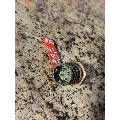 Датчик давления масла DAF 105 МХ340 №А132516 (743)-2