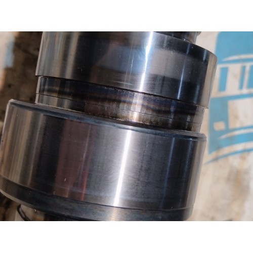 Распредвал DAF 105 МХ340 №А132516 под полировку деф. (751)-3