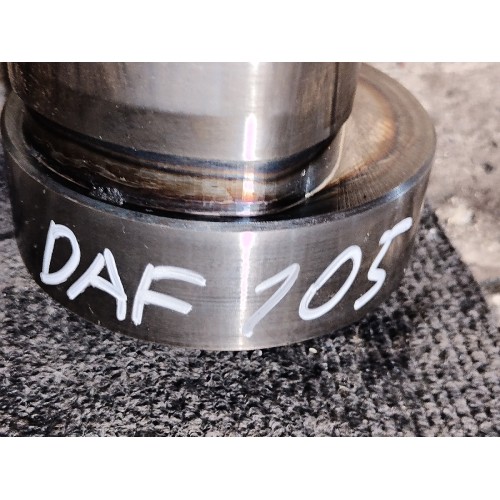 Распредвал DAF 105 МХ340 №А132516 под полировку деф. (751)-8