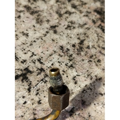 Трубка подачи топлива на свечу накала MAN TGA 439195 D2866  (722)-1