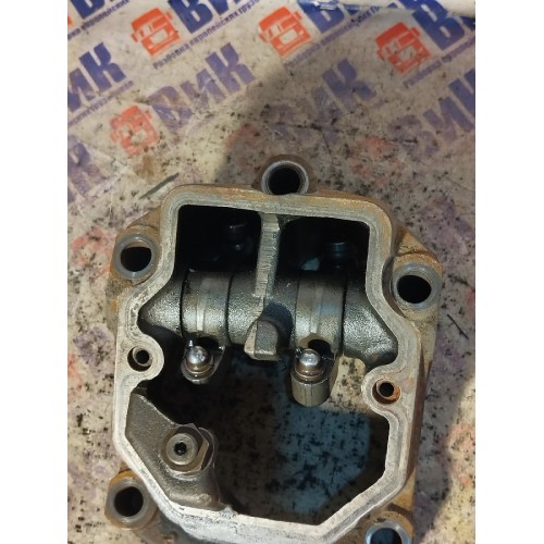 Проставка ось рокеров с клапанной крышкой MAN TGA 439195 D2866 (746)-3