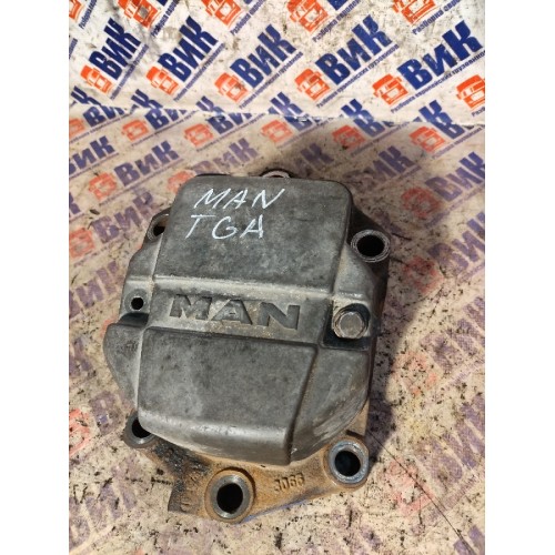 Проставка ось рокеров с клапанной крышкой MAN TGA 439195 D2866 (749)