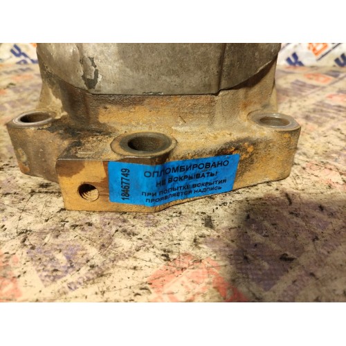 Проставка ось рокеров с клапанной крышкой MAN TGA 439195 D2866 (749)-3