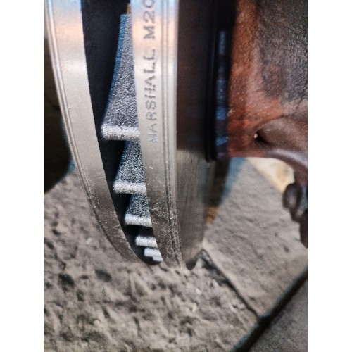 Ступица передняя Renault/Volvo в сборе диск.торм./блок.подш. d=58 (643)-8