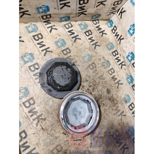 Крышка ступичная*, -18