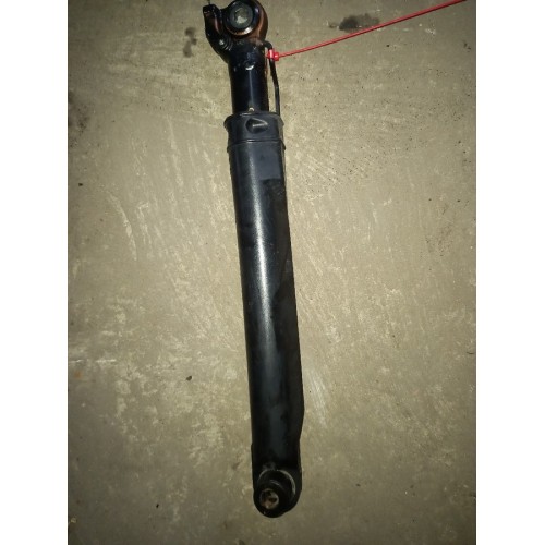 Цилиндр подъема кабины Renault T-Seria (959), 